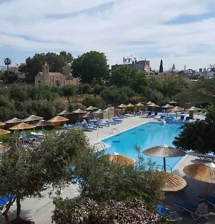 Lägenhet Modern Apt In Paphos Port - Pool & 50 M To The Sea *