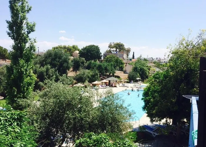 Modern Apt In Paphos Port - Pool & 50 M To The Sea Appartamento