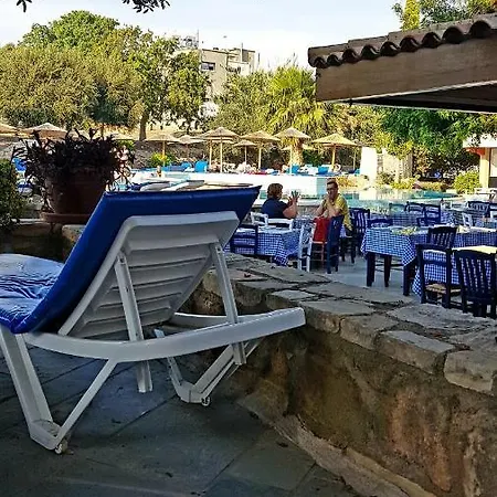 Modern Apt In Paphos Port - Pool & 50 M To The Sea パ フォス