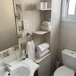 Apartmán Modern Apt In Paphos Port - Pool & 50 M To The Sea
